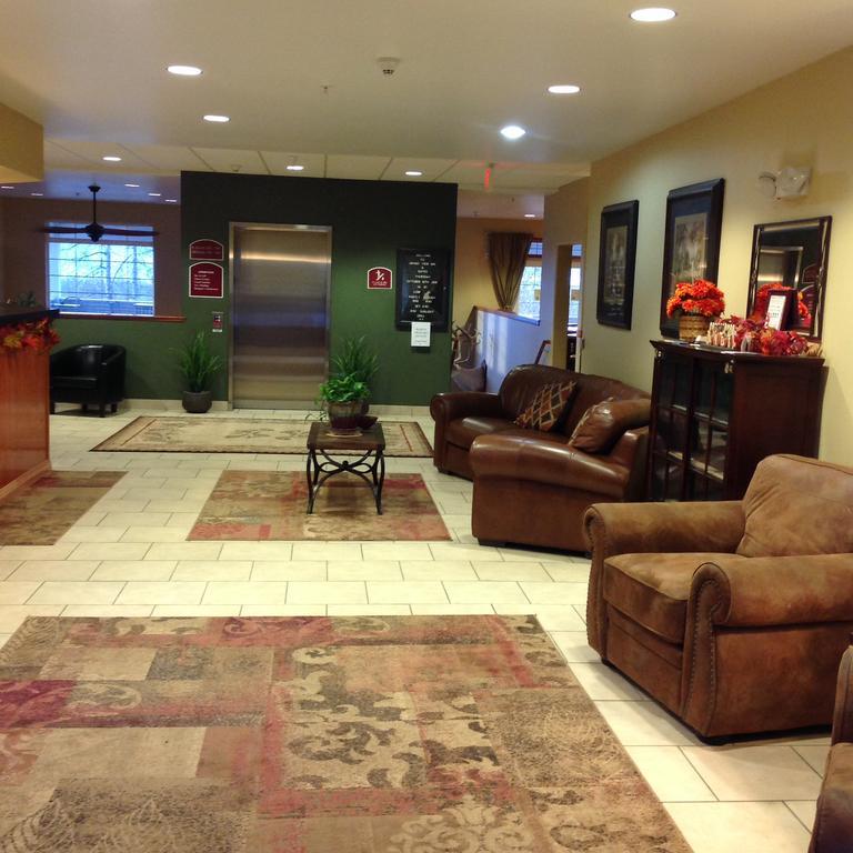 Grand View Inn & Suites 瓦西拉 外观 照片