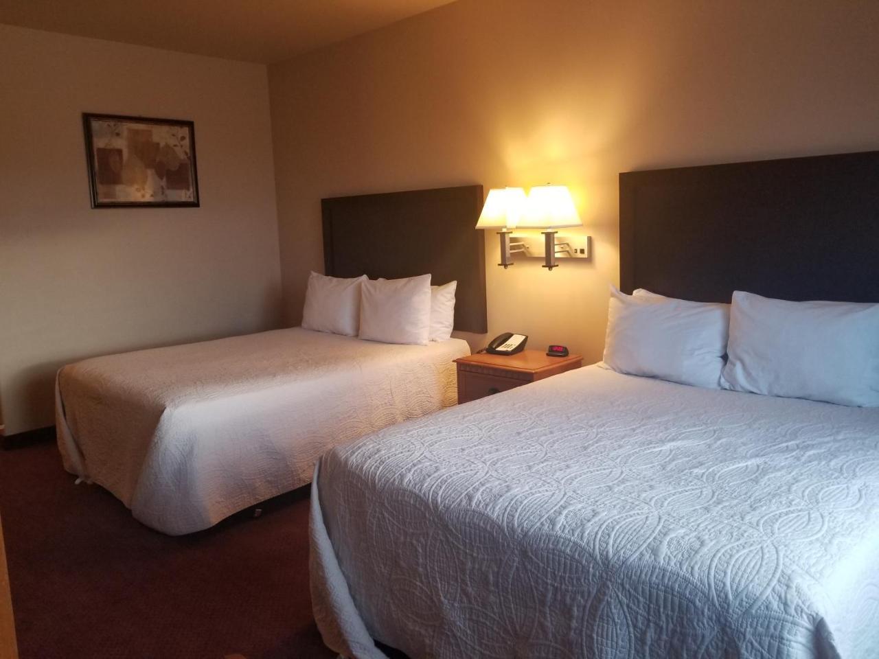 Grand View Inn & Suites 瓦西拉 外观 照片